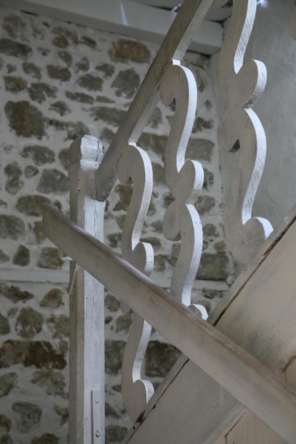 Tours-Sur-MeymontLa Paresse En Douce住宿加早餐旅馆 外观 照片
